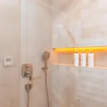 Avorio, Brac Apartamento