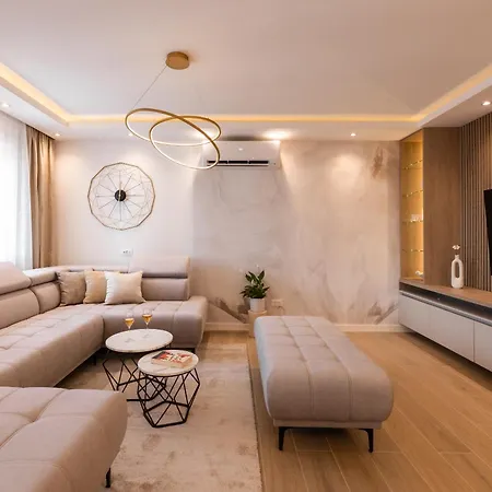 Avorio, Brac Apartman *