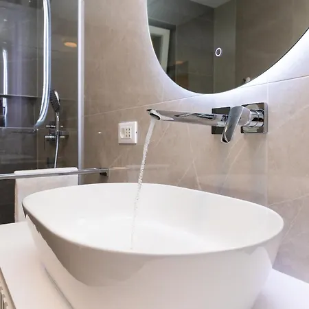 Apartman Avorio, Brac Postira